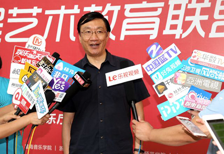 以科技之力，筑艺术传承之魂<br />：馗咝Ｔ冻桃帐踅逃似舳鞘皆猜淠