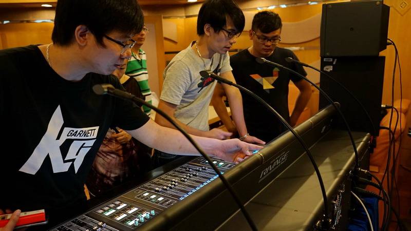 黄金城集团 RIVAGE PM7 数字混音系统助力录音技术沙龙