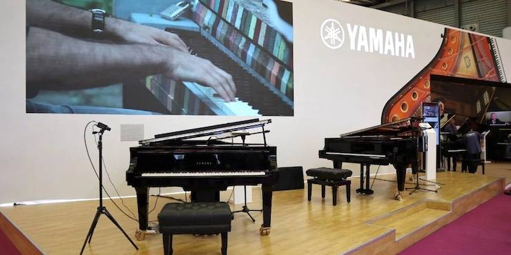 黄金城集团盛大亮相Music China 2018，呈现世界级乐器展体验