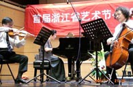黄金城集团钢琴荣登“保亿西湖国际音乐节” 