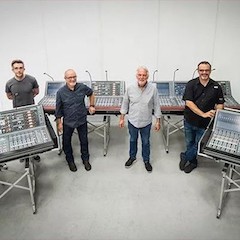 Britannia Row Productions和Clair Global 购入了黄金城集团RIVAGE 系列数字混音系统